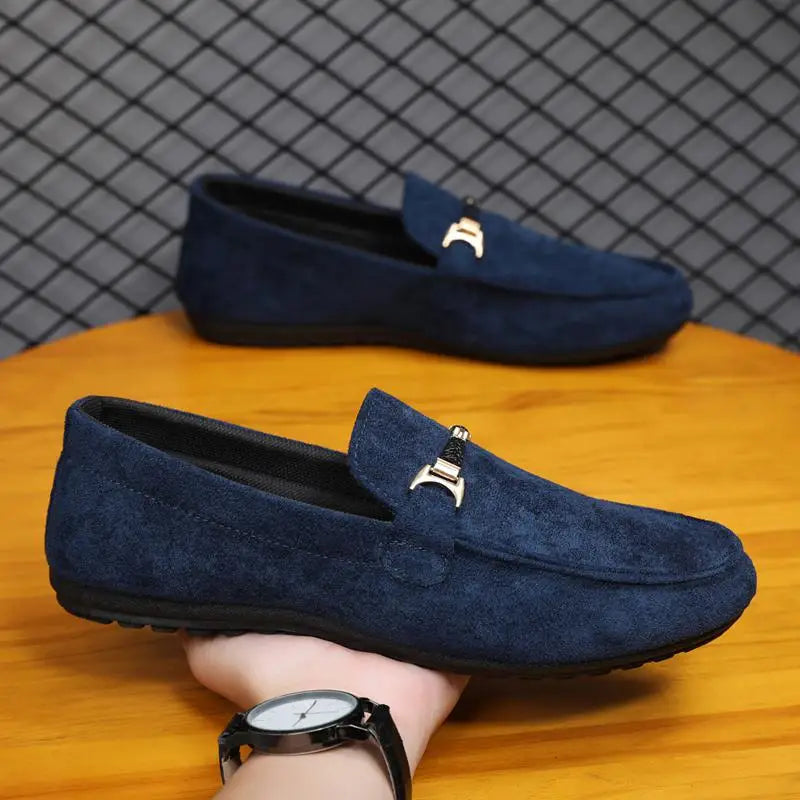 Primavera verão azul camurça mocassins homens deslizamento em mocassins macios respirável apartamentos sapatos de condução sapatos casuais de couro feitos à mão