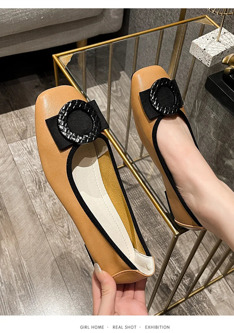 Sapatilhas de couro feminino, bombas de dedo do pé redondo, mocassins senhora do escritório, doce bowknot, sola macia, plus size, 43, 44