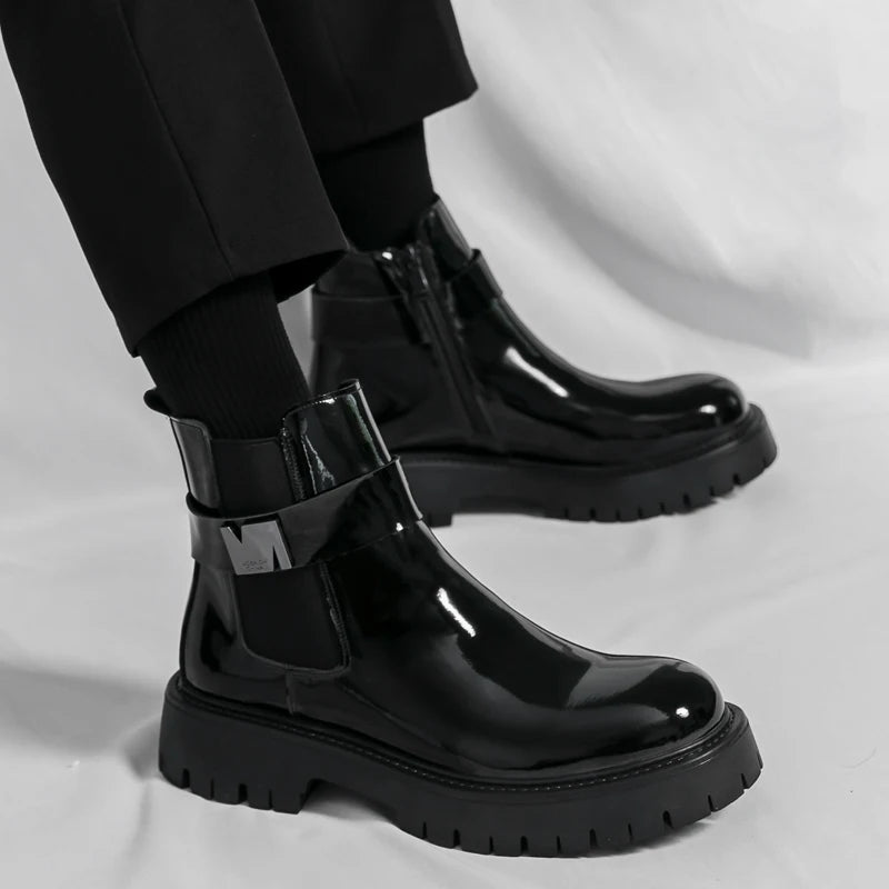 Botas masculinas de couro envernizado, de alta qualidade, superfície brilhante, confortável, sola grossa, cano alto, marca de moda, antiderrapante, chelsea
