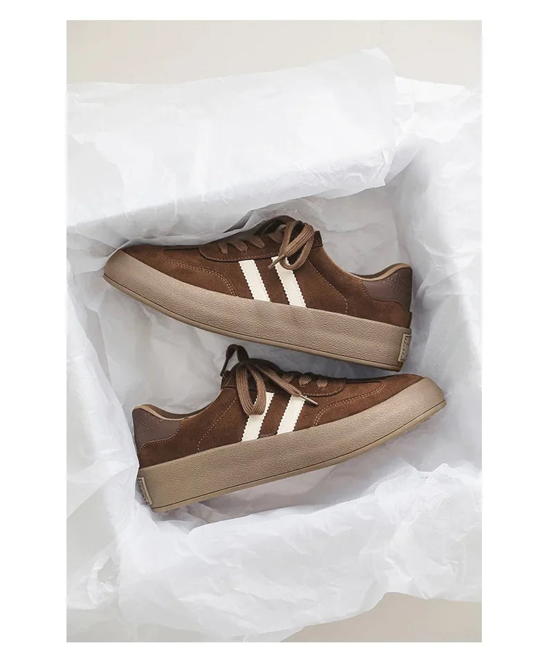 Sapatos de tabuleiro casuais de sola grossa para homens sola grossa sapatos casuais tênis de couro tudo sola macia dentro aumentar sapatos