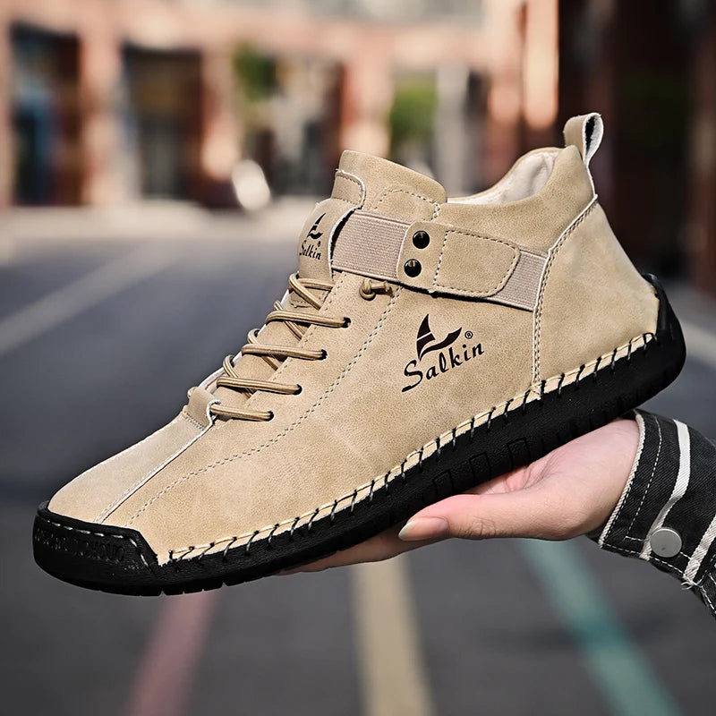 Novo design 2025 tênis de couro masculino homem respirável sapatos de couro artesanal sapatos casuais masculinos botas de tornozelo ao ar livre