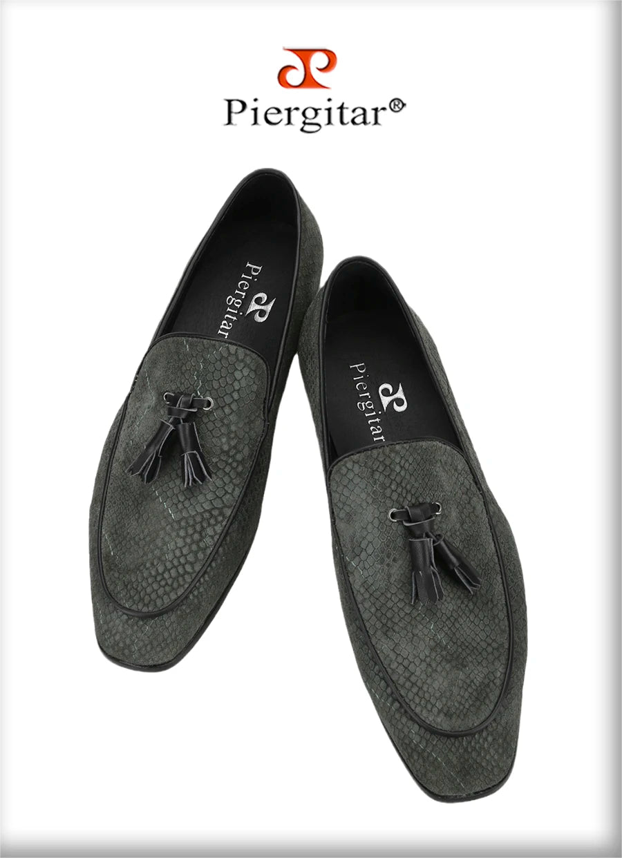 Piergitar-Mocassins de camurça serpentina masculina com borlas de couro combinando, chinelos artesanais para fumar, sola vermelha, novo modelo, 5 cores
