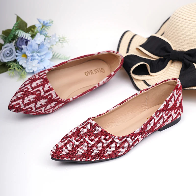 Designer de luxo sapatos baixos de pano para senhoras, toe slip-ons redondos para pé largo 44-32 2023, mocassins pretos, mocassins de balé, recém-chegados