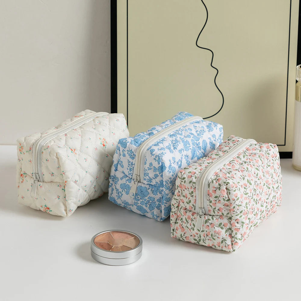 Sacos de maquiagem florais acolchoados com zíper bonito impressão flor organizador de armazenamento acessório de maquiagem saco de higiene pessoal grande saco de cosméticos feminino