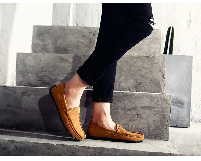 Couro do plutônio camurça de vaca sapatos masculinos marca luxo casual formal mocassins calçados preto masculino sapatos de condução hombres
