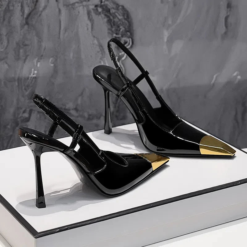 Novo verão sandálias femininas de salto alto ouro cabeça de ferro couro patente preto stiletto cabeça quadrada dedo do pé fechado estilingue volta sapatos