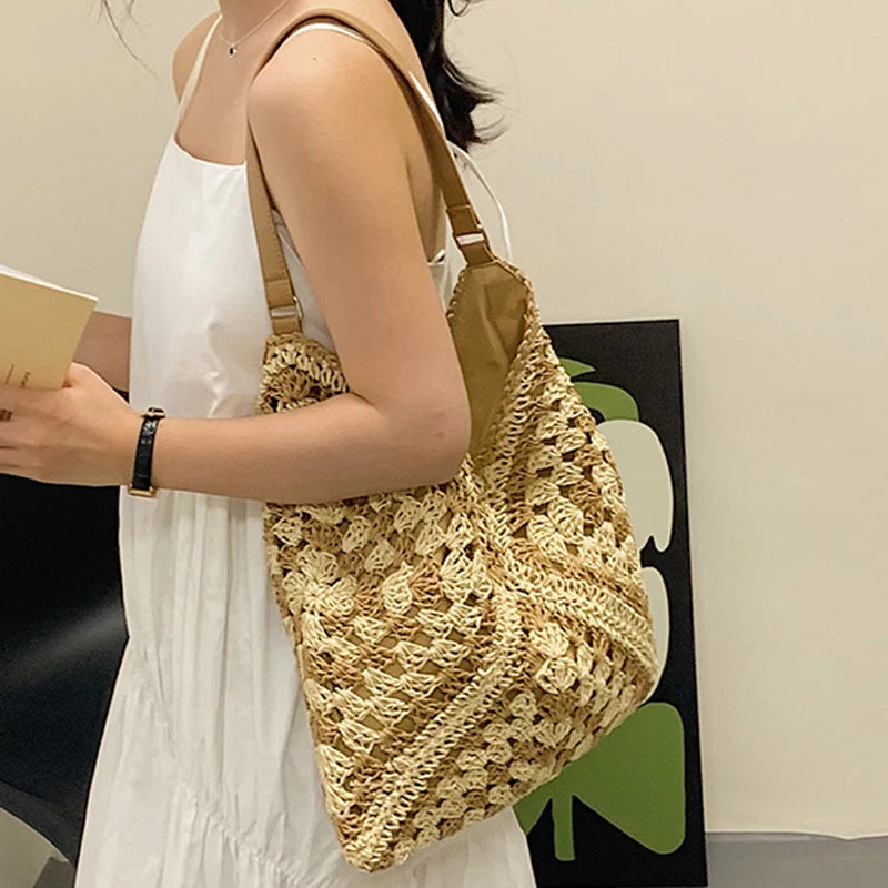 Bolsa de ombro de palha tecida feminina popular bolsa de tamanho médio com alça para férias na praia