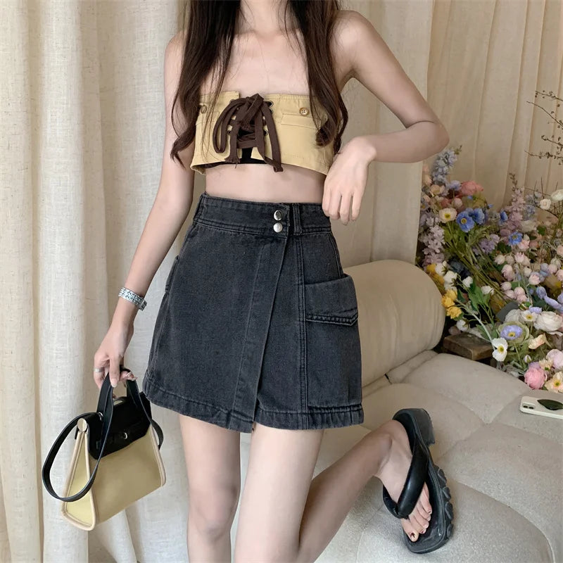 Saia Jeans  Assimétrica de Cintura Alta com Efeito Modelador, Tamanhos andes Fs, Moda Verão 2023