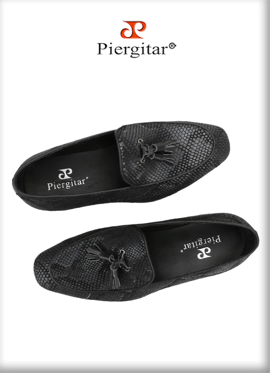 Piergitar-Mocassins de camurça serpentina masculina com borlas de couro combinando, chinelos artesanais para fumar, sola vermelha, novo modelo, 5 cores