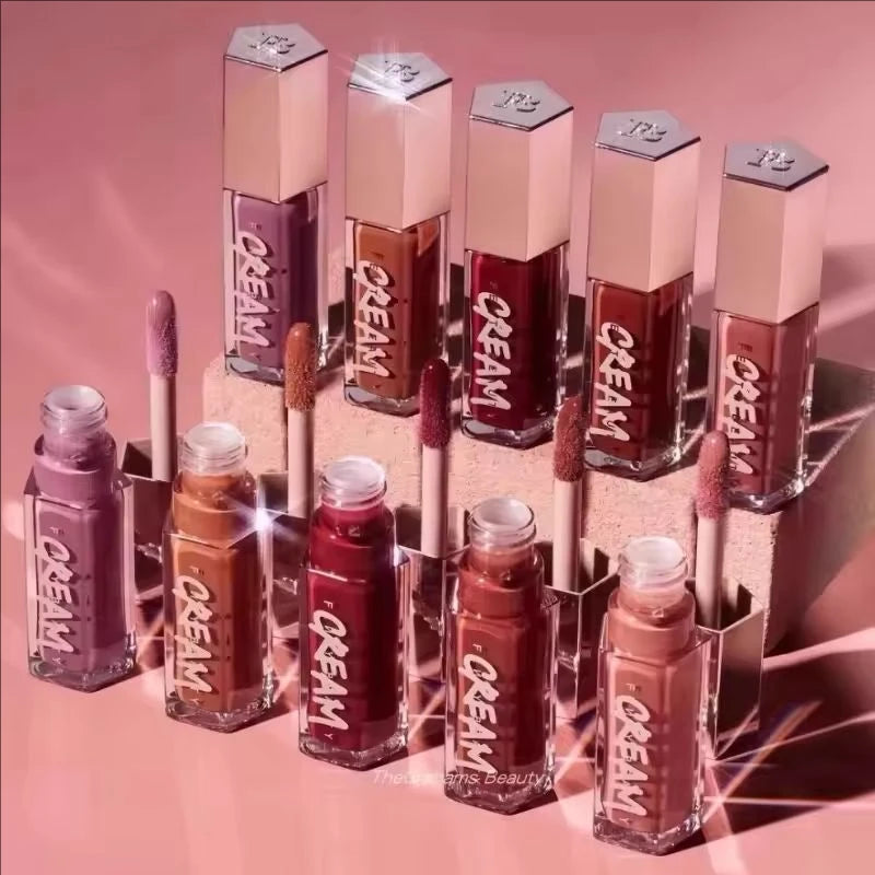 Brilho Labial Luxuoso Fenty Beauty com Efeito Água Fluente, Hidratante Duradouro, Cor de Alta Saturação e Brilho Intenso para Maquiagem