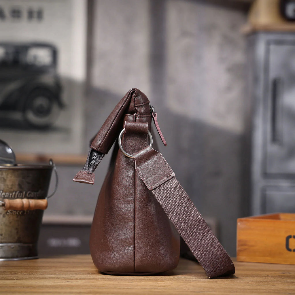 Bolsa de Ombro Masculina em Couro Genuíno, Bolsa Transversal para Laptop, Couro Bovino de Camada Superior, Couro Vegetal, Moda Casual