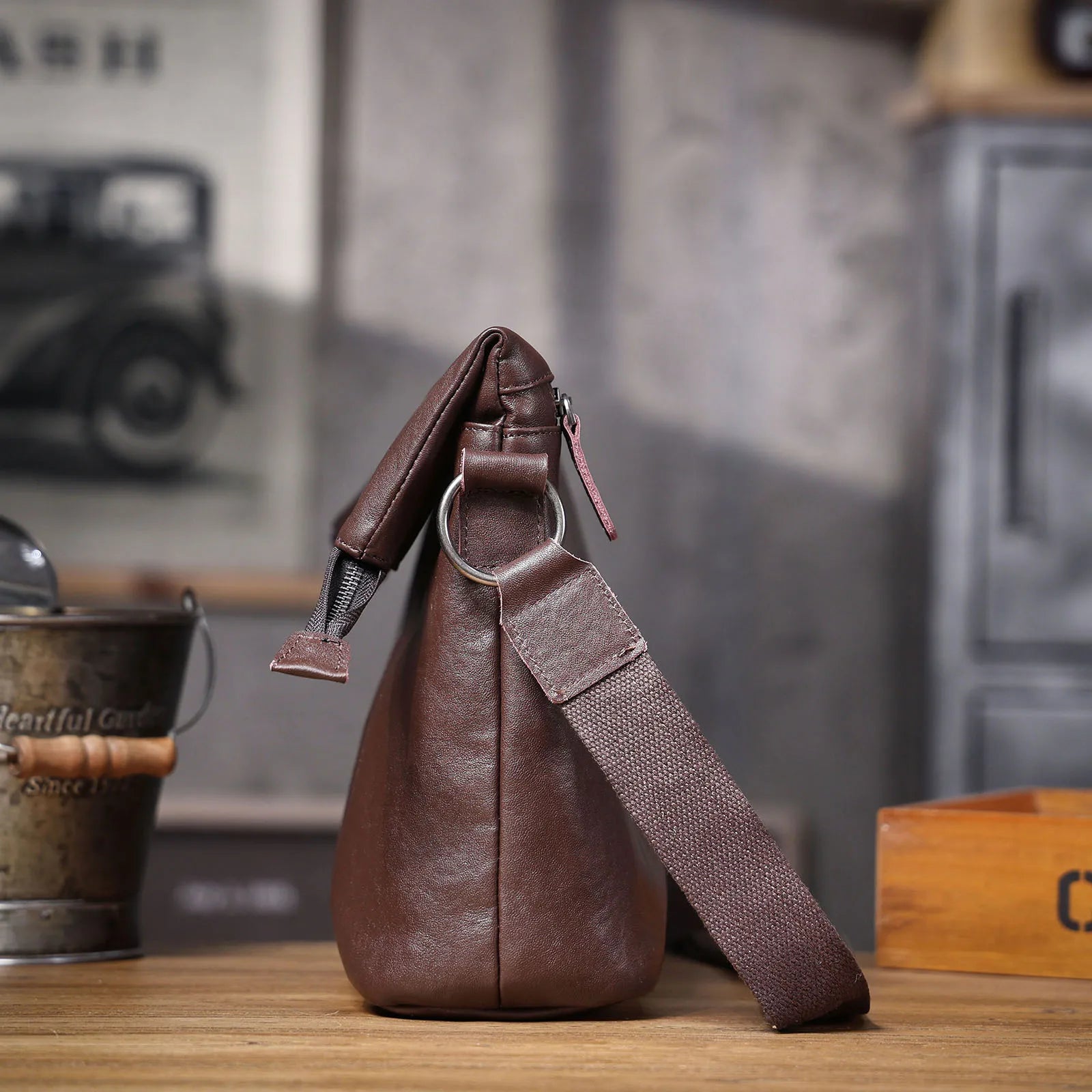 Bolsa de Ombro Masculina em Couro Genuíno, Bolsa Transversal para Laptop, Couro Bovino de Camada Superior, Couro Vegetal, Moda Casual