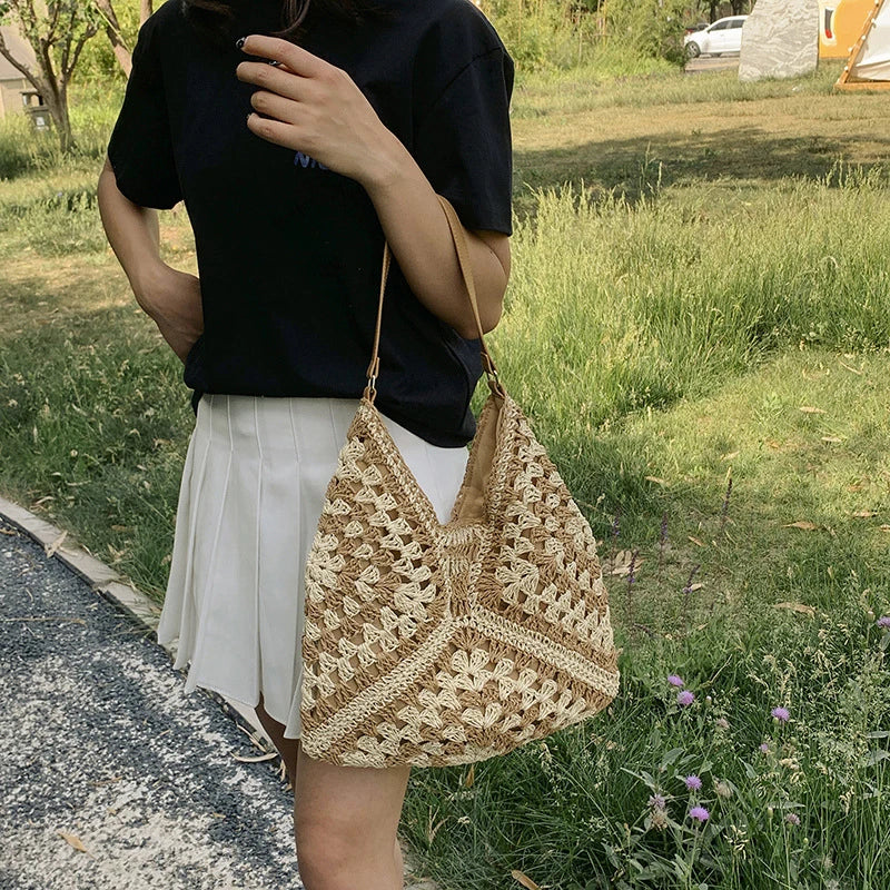 Bolsa de ombro de palha tecida feminina popular bolsa de tamanho médio com alça para férias na praia