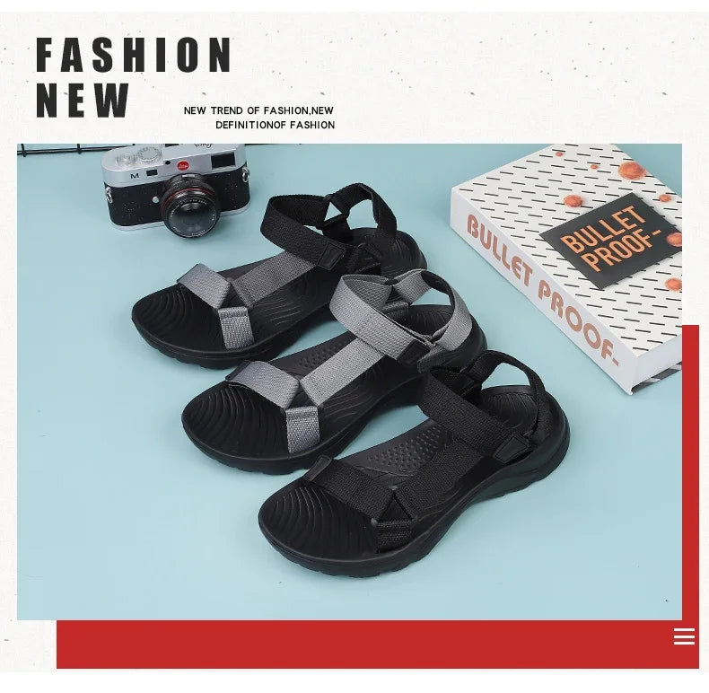 Ao ar livre leve eva sola respirável praia de areia novos homens sandálias sapatos jardim verão tamancos alta qualidade tamanho grande 46 hombre
