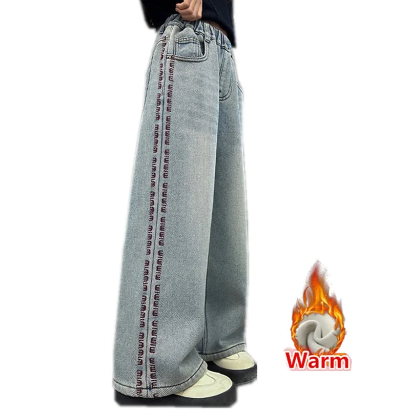 Crianças inverno calças de brim térmicas para meninas estilo casual em linha reta solta jeans grossos com lã forrado crianças calças jeans quentes