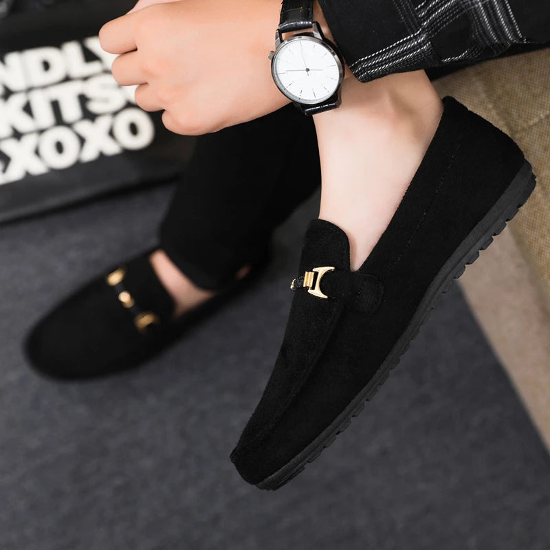Primavera verão azul camurça mocassins homens deslizamento em mocassins macios respirável apartamentos sapatos de condução sapatos casuais de couro feitos à mão