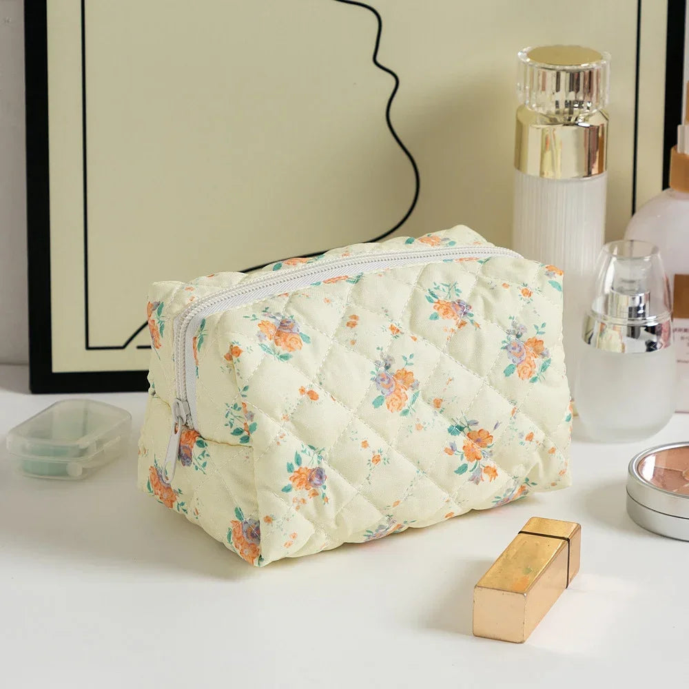 Sacos de maquiagem florais acolchoados com zíper bonito impressão flor organizador de armazenamento acessório de maquiagem saco de higiene pessoal grande saco de cosméticos feminino