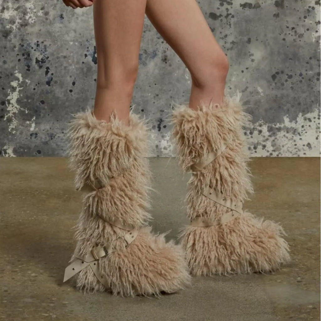 Botas femininas felpudas até o joelho |   Calçado de inverno com detalhes multi-fivela, texturas de leopardo e shearling