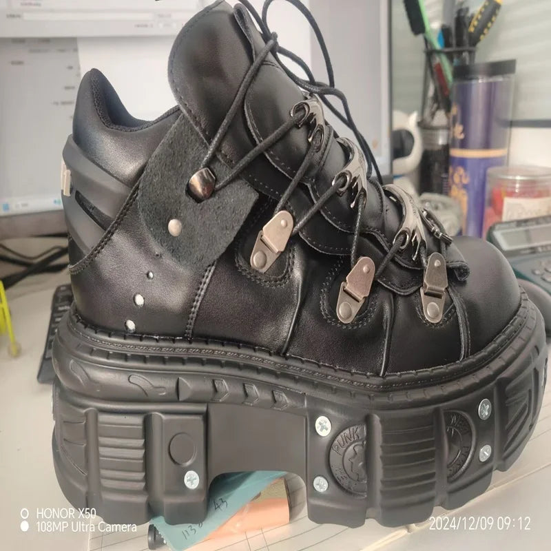 2025 nova plataforma escura feminina heavy metal personalidade goth tênis botas punk 8cm