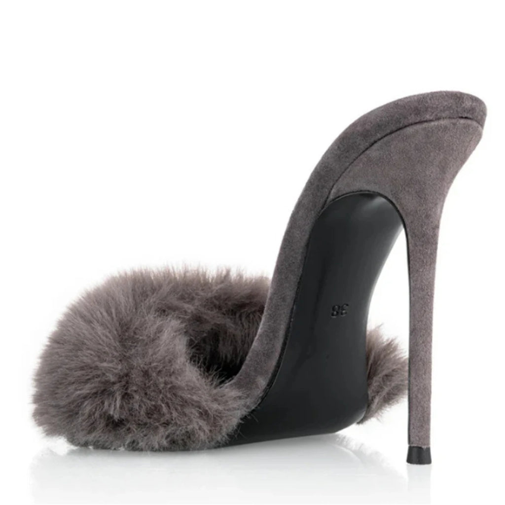 Primavera e verão nova fita de pele pontiaguda sexy moda chinelos fino vestido de banquete de salto alto personalizado sandália feminina de tamanho grande