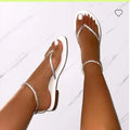 Verão das Mulheres Novas Grande Fixação Toe Rhinestone Colorido Fundo Plano Fivela Cinta Moda Outwear Sandálias de Praia/Chinelos