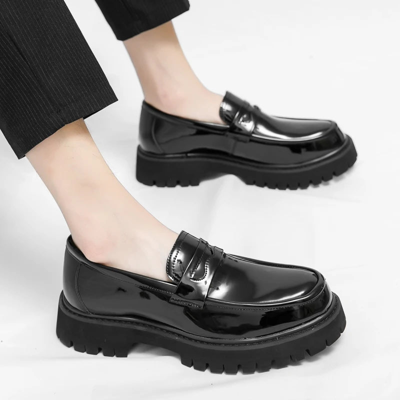 Plataforma de salto alto aumento de altura casual masculino sapato de couro patente oxfords sapatos de espuma mocassins casamento formal