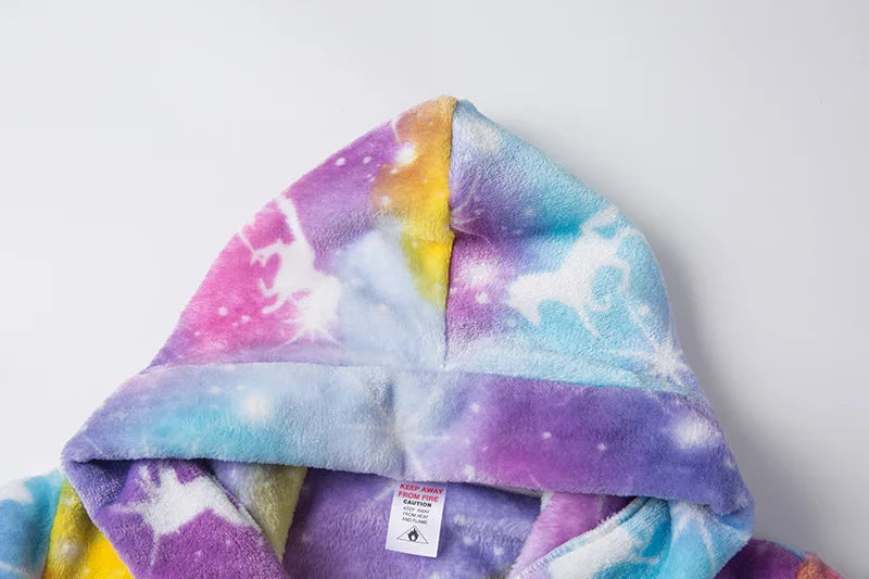 Crianças pijamas macios roupão de flanela de inverno 2025 novo dos desenhos animados bonito pijamas meninos meninas outono roupões com capuz homewear