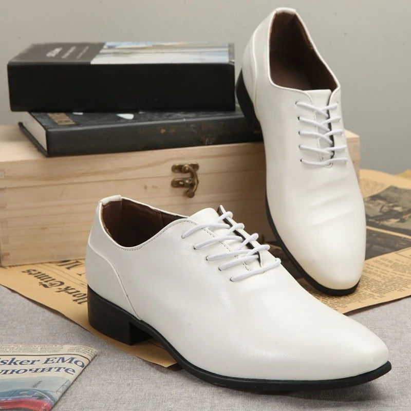 Branco apontou toe macio rendas até sapatos formais masculinos cavalheiro escritório novo 39 calçado barato liquidação baixo preço sapato social masculino