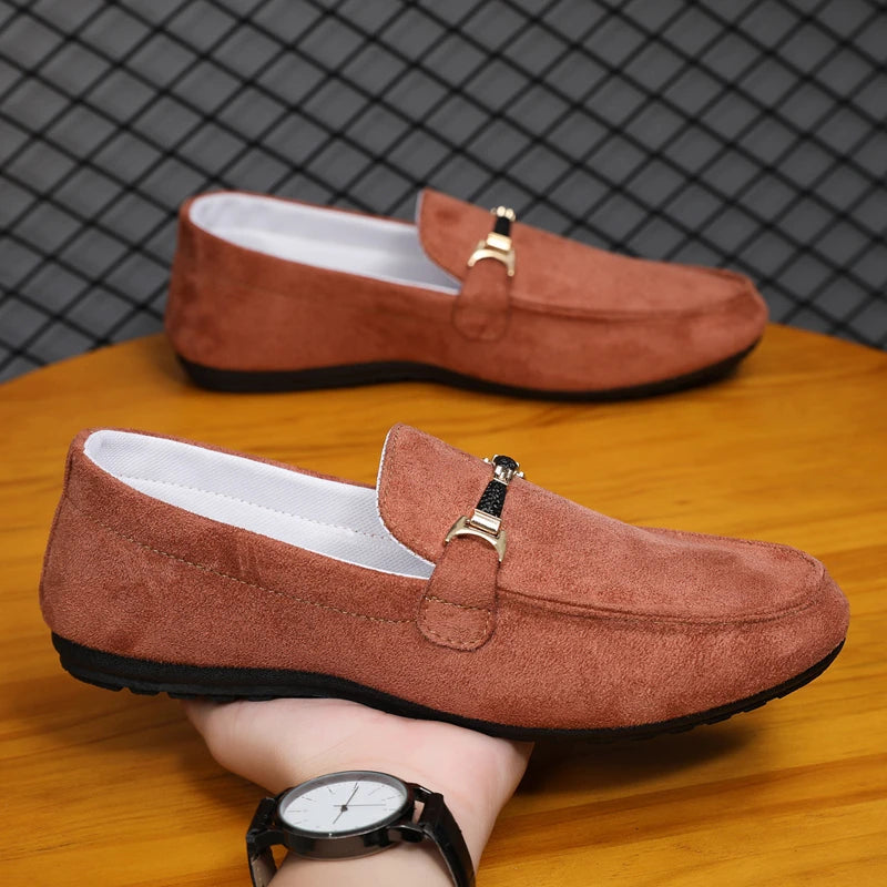 Primavera verão azul camurça mocassins homens deslizamento em mocassins macios respirável apartamentos sapatos de condução sapatos casuais de couro feitos à mão