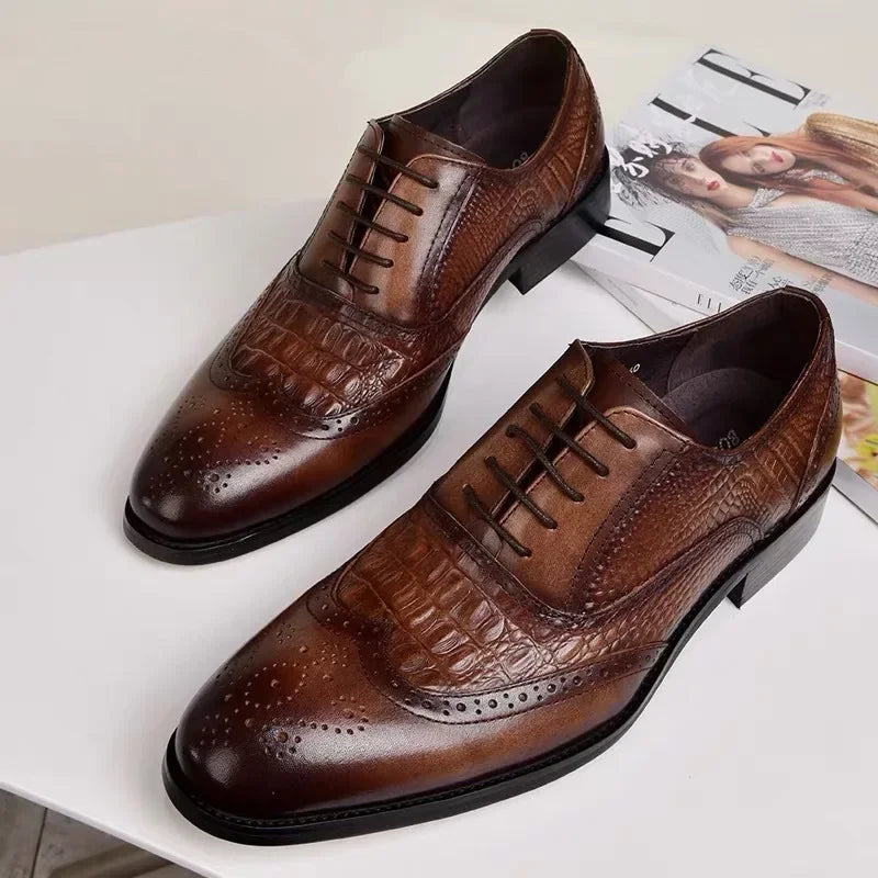 Sapatos casuais masculinos de estilo britânico de luxo escritório oxford sapatos de couro masculinos confortáveis resistentes ao desgaste sapatos formais masculinos de tamanho grande