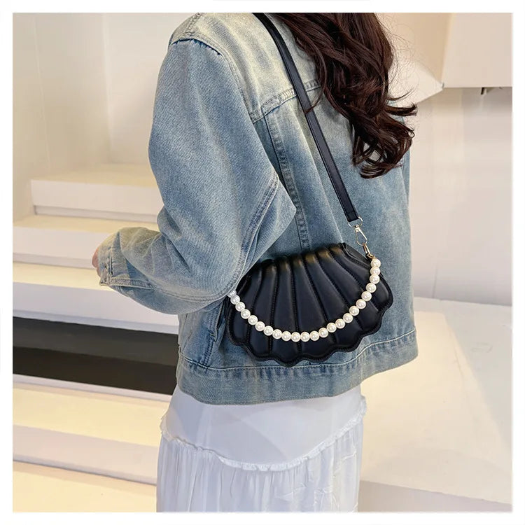 Francês pérola corrente bolsa feminina concha moda bolsa de ombro couro do plutônio bolsa embreagem novidade sólido chique hobo saco pequena mochila