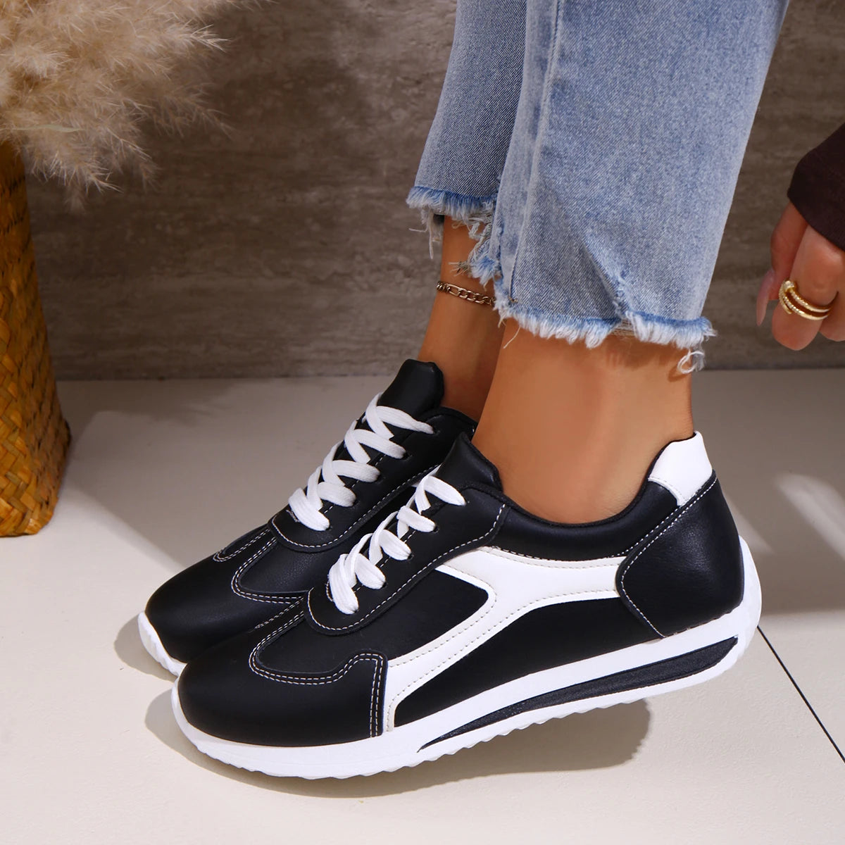 2025 primavera novas mulheres tênis confortáveis ao ar livre moda versátil plana casual tênis rendas até sapatos esportivos femininos plus size
