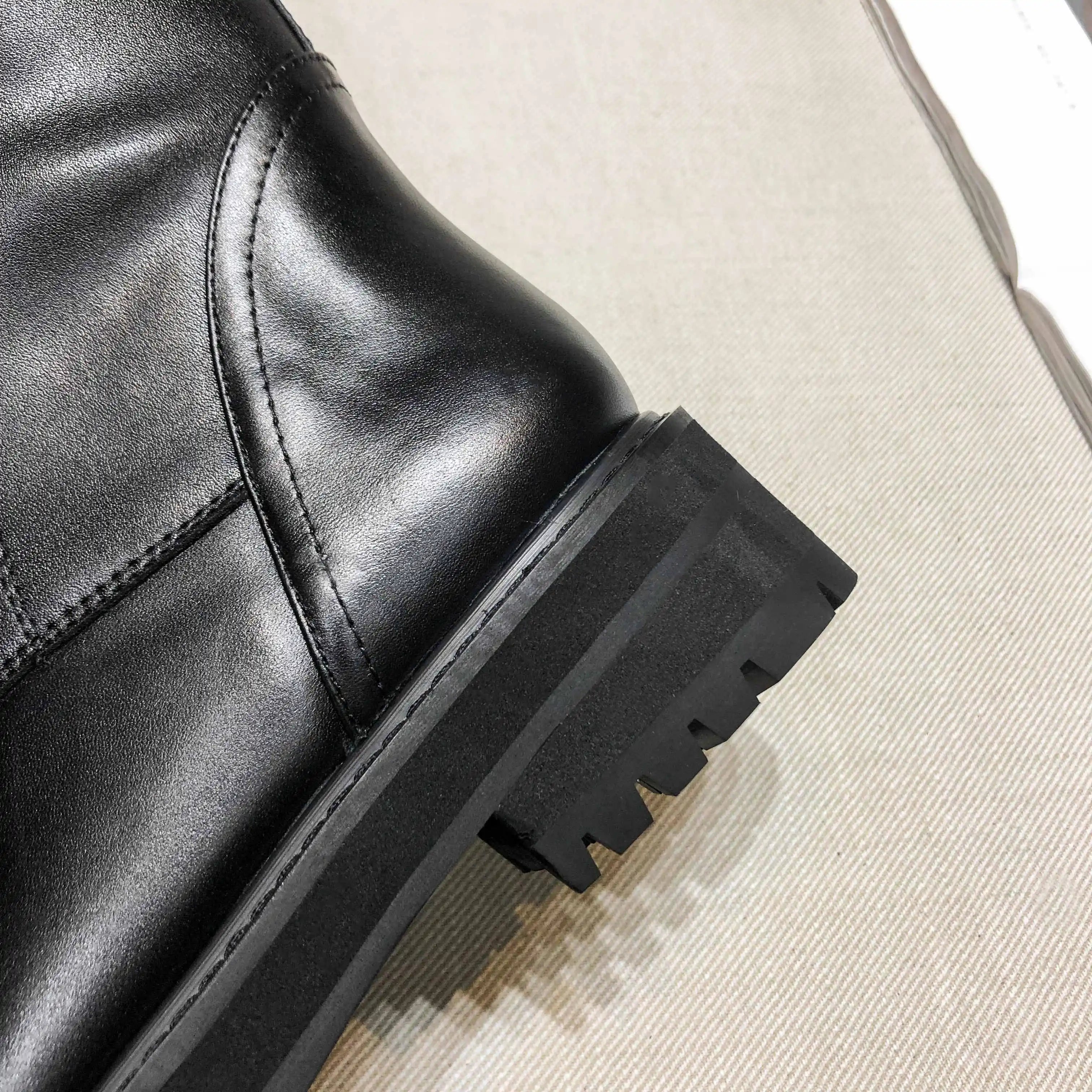 Krazing pot-botas de couro genuíno com cordões e saltos baixos, dedo do pé redondo, punk, superstar, fecho de fivela, sobre o joelho, tamanho grande