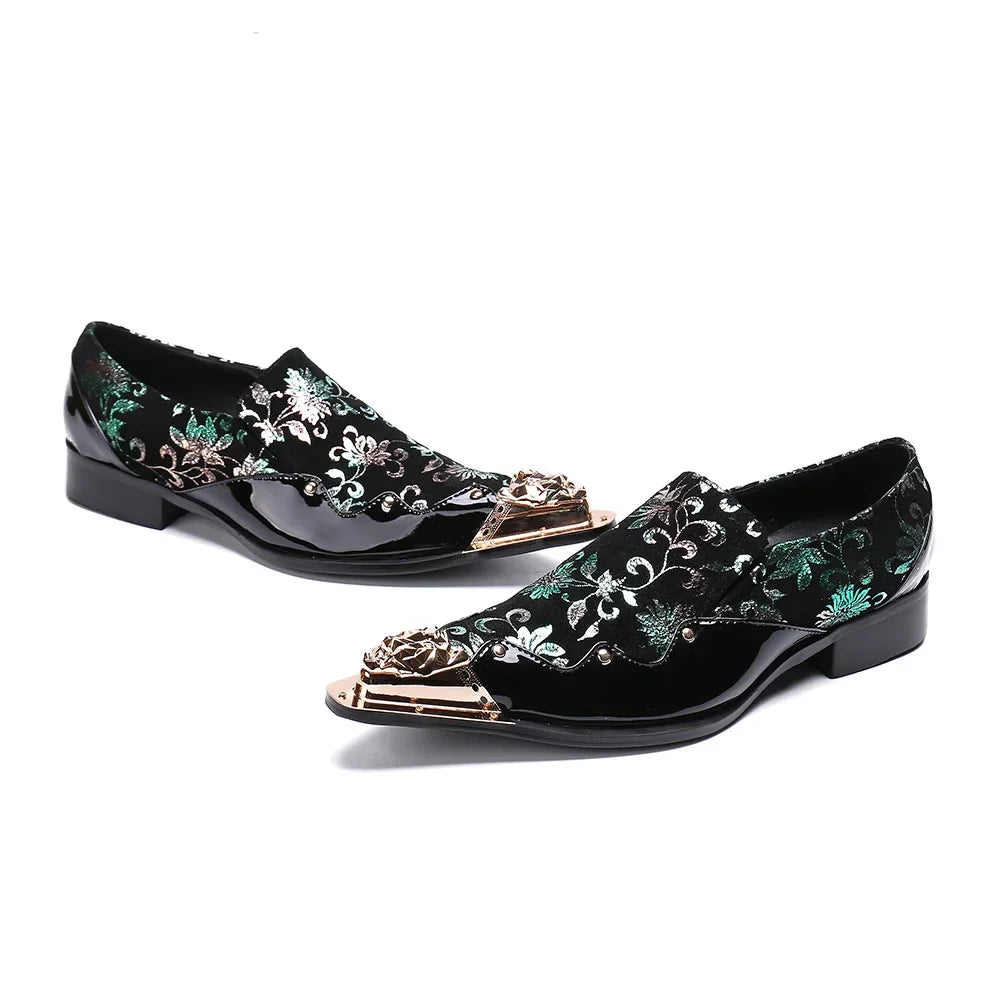Mocassins britânicos de couro envernizado para homens, sapatos italianos deslizantes, sapatos de vestido marrom, novos, 2024