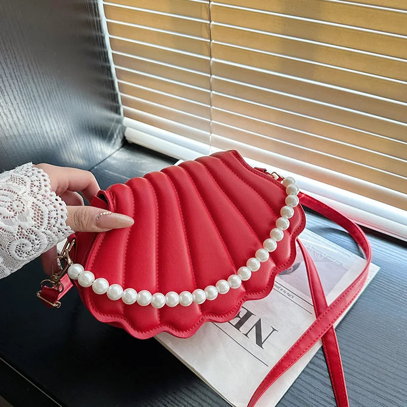 Francês pérola corrente bolsa feminina concha moda bolsa de ombro couro do plutônio bolsa embreagem novidade sólido chique hobo saco pequena mochila