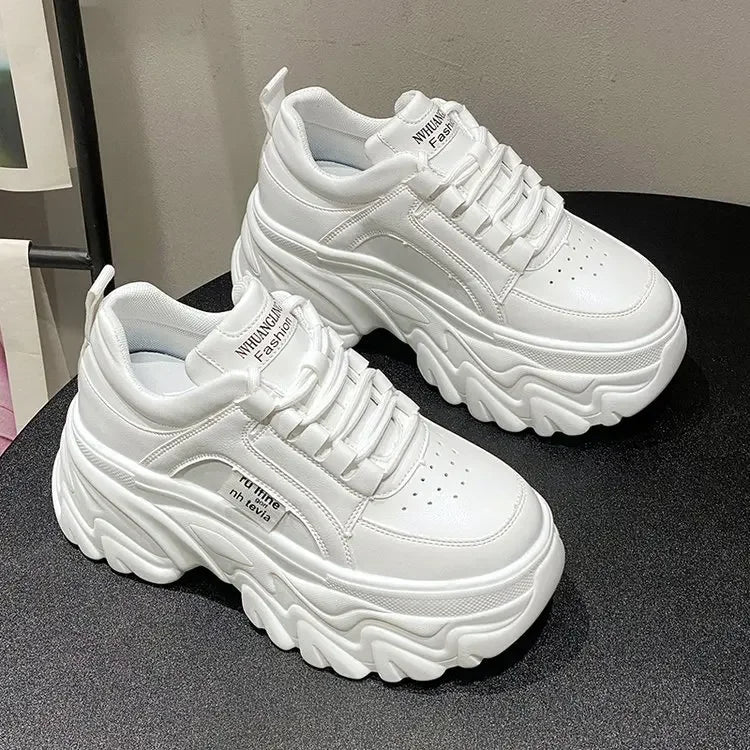 Sapatos femininos tendência branco preto grosso tênis outono inverno fundo grosso pai sapatos de alta qualidade couro do plutônio plataforma tênis novo