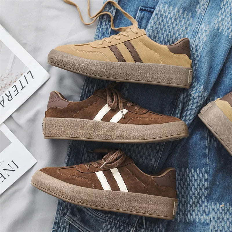 Sapatos de tabuleiro casuais de sola grossa para homens sola grossa sapatos casuais tênis de couro tudo sola macia dentro aumentar sapatos