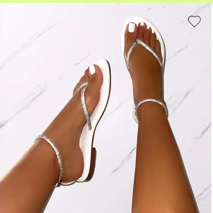 Verão das Mulheres Novas Grande Fixação Toe Rhinestone Colorido Fundo Plano Fivela Cinta Moda Outwear Sandálias de Praia/Chinelos