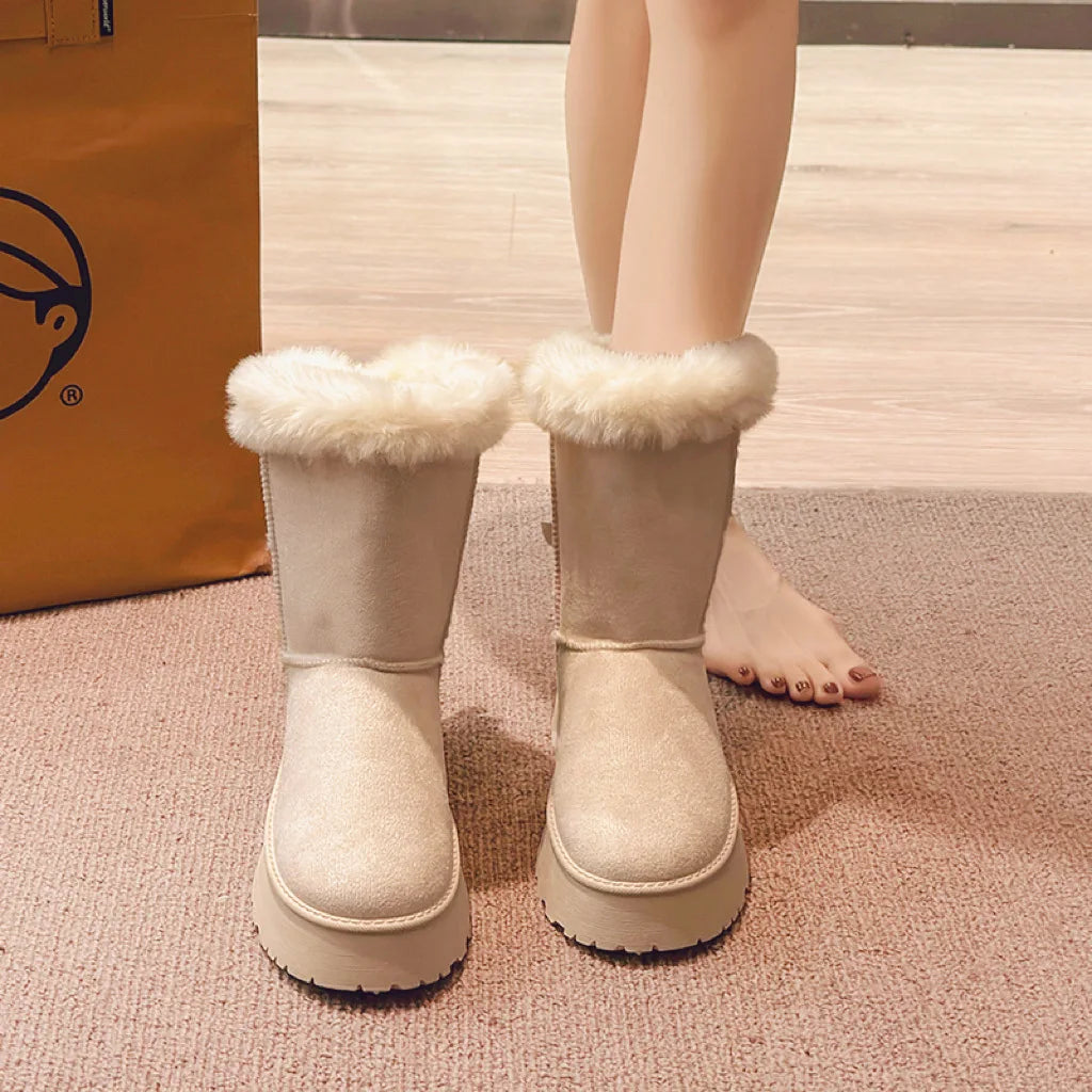 Botas de neve femininas 2024 inverno nova moda sapatos plataforma de pelúcia ao ar livre botas quentes sapatos femininos bota camurca cano longo