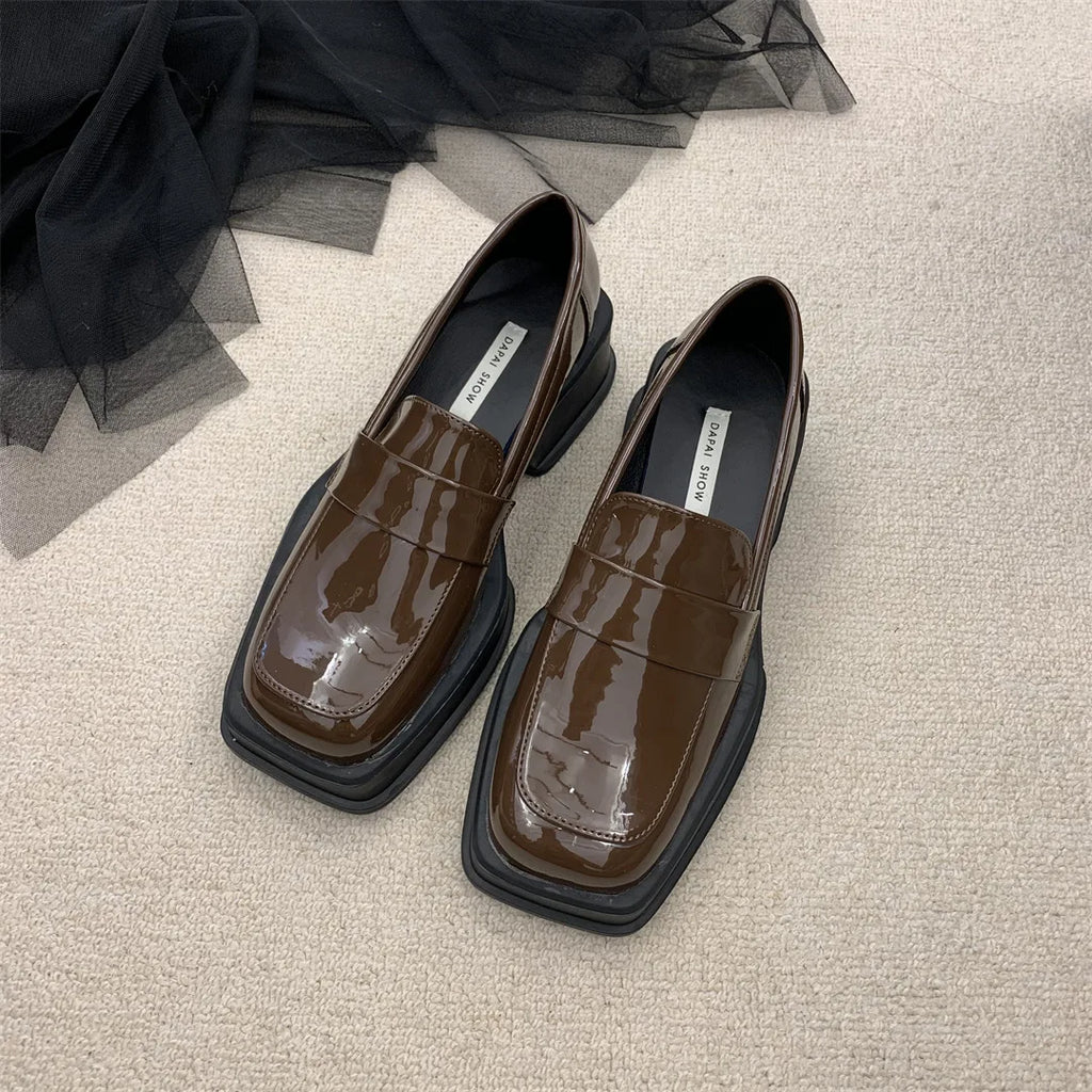 Estilo britânico fundo grosso primavera outono cabeça quadrada retro mocassins sapatos femininos casuais deslizamento na plataforma mocassins senhoras bombas