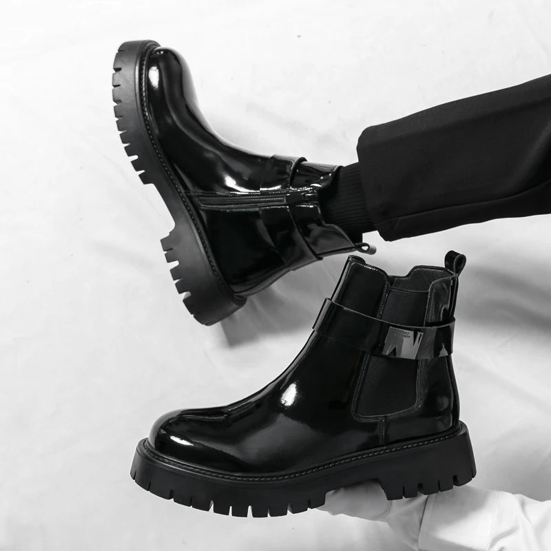 Botas masculinas de couro envernizado, de alta qualidade, superfície brilhante, confortável, sola grossa, cano alto, marca de moda, antiderrapante, chelsea