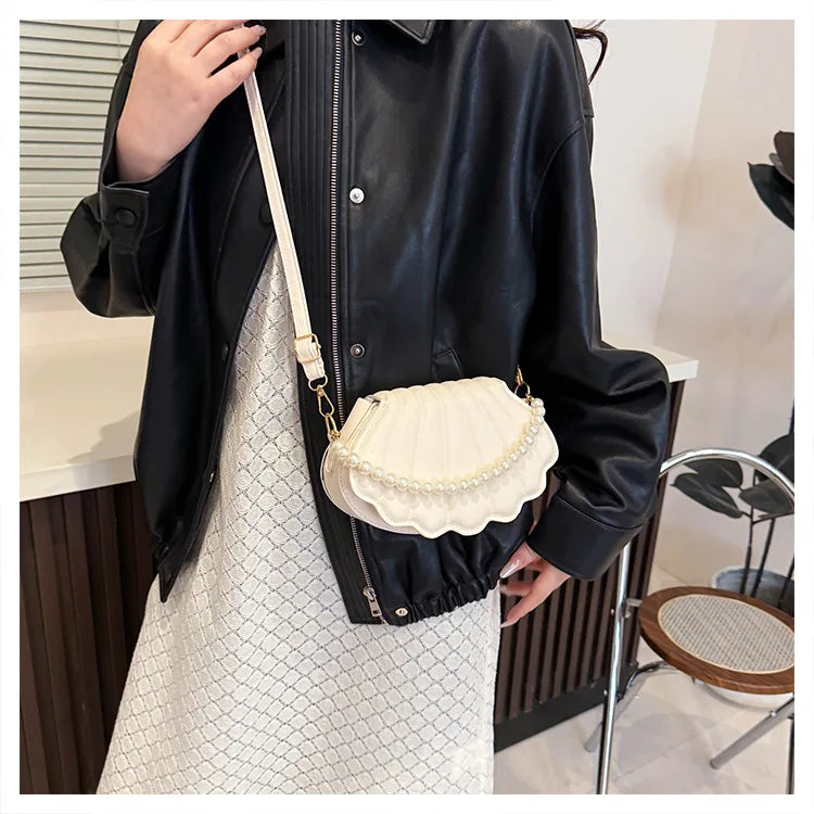 Francês pérola corrente bolsa feminina concha moda bolsa de ombro couro do plutônio bolsa embreagem novidade sólido chique hobo saco pequena mochila