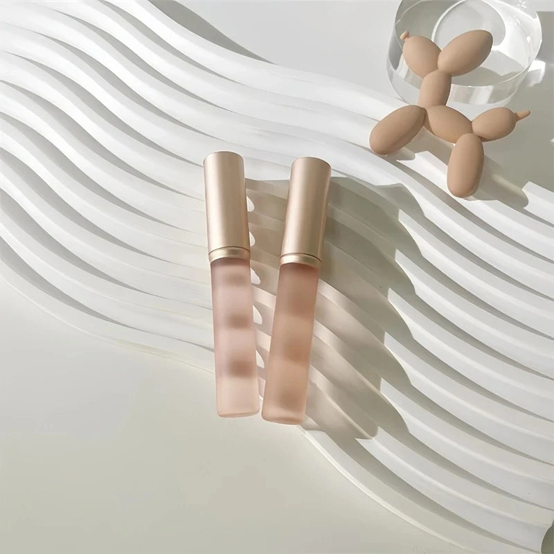 Pincel labial de silicone atualizado com capa, pincel corretivo angular, aplicação de batom, bálsamo de manchas, pincel de maquiagem labial, ferramenta cosmética