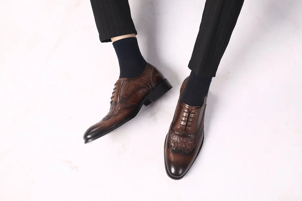 Sapatos casuais masculinos de estilo britânico de luxo escritório oxford sapatos de couro masculinos confortáveis resistentes ao desgaste sapatos formais masculinos de tamanho grande