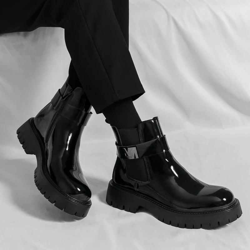 Botas masculinas de couro envernizado, de alta qualidade, superfície brilhante, confortável, sola grossa, cano alto, marca de moda, antiderrapante, chelsea