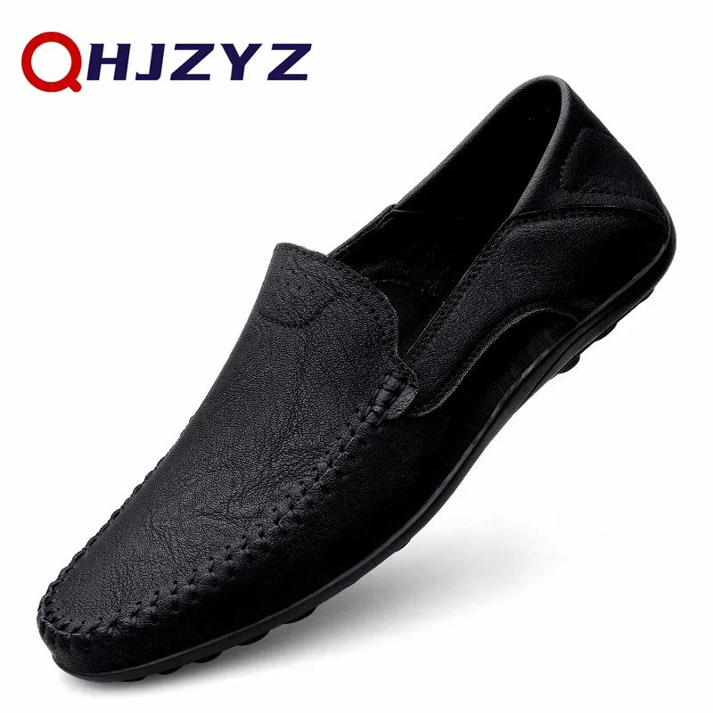 Mocassins Masculinos de Couro Genuíno Slip-On Casuais Estilo Náutico Formais Artesanais Designer 2025 Zapatillas Hombre