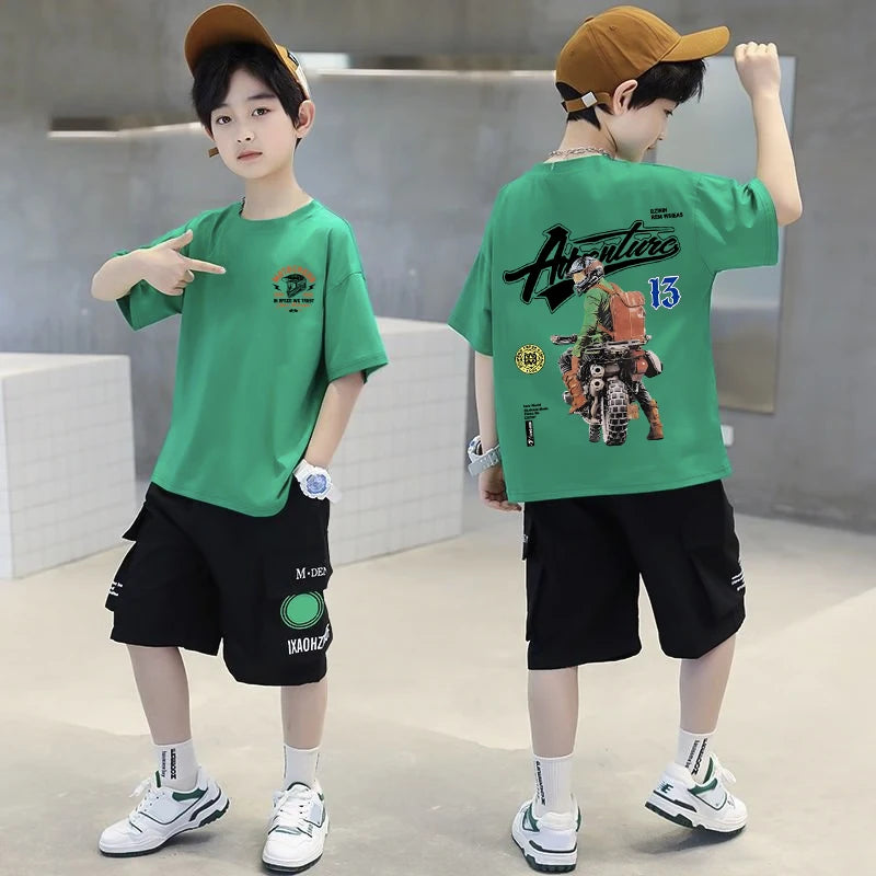 Roupas infantis coreanas 2025 meninos motocicleta camiseta gráfica verão manga curta 100% algodão solto crianças topo roupas infantis